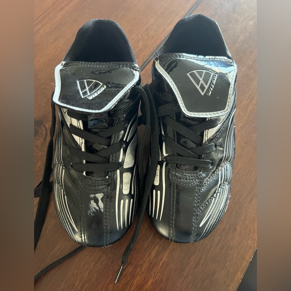 Size 11 1/2 soccer cleats